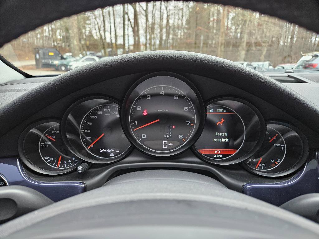 Used 2012 Porsche Panamera 4 image 47