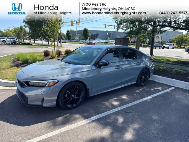 Used 2025 Honda Civic Sport image 1