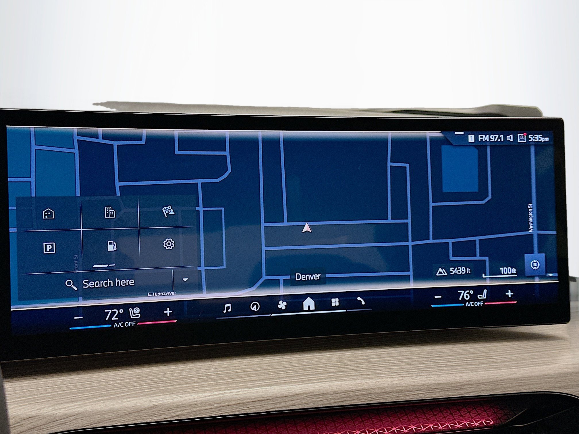 Used 2025 BMW 330i xDrive Sedan image 22