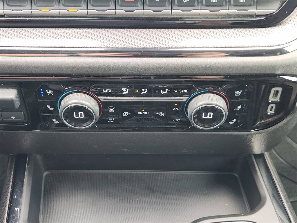 Used 2024 Chevrolet Silverado 1500 ZR2 w/ Technology Package image 19