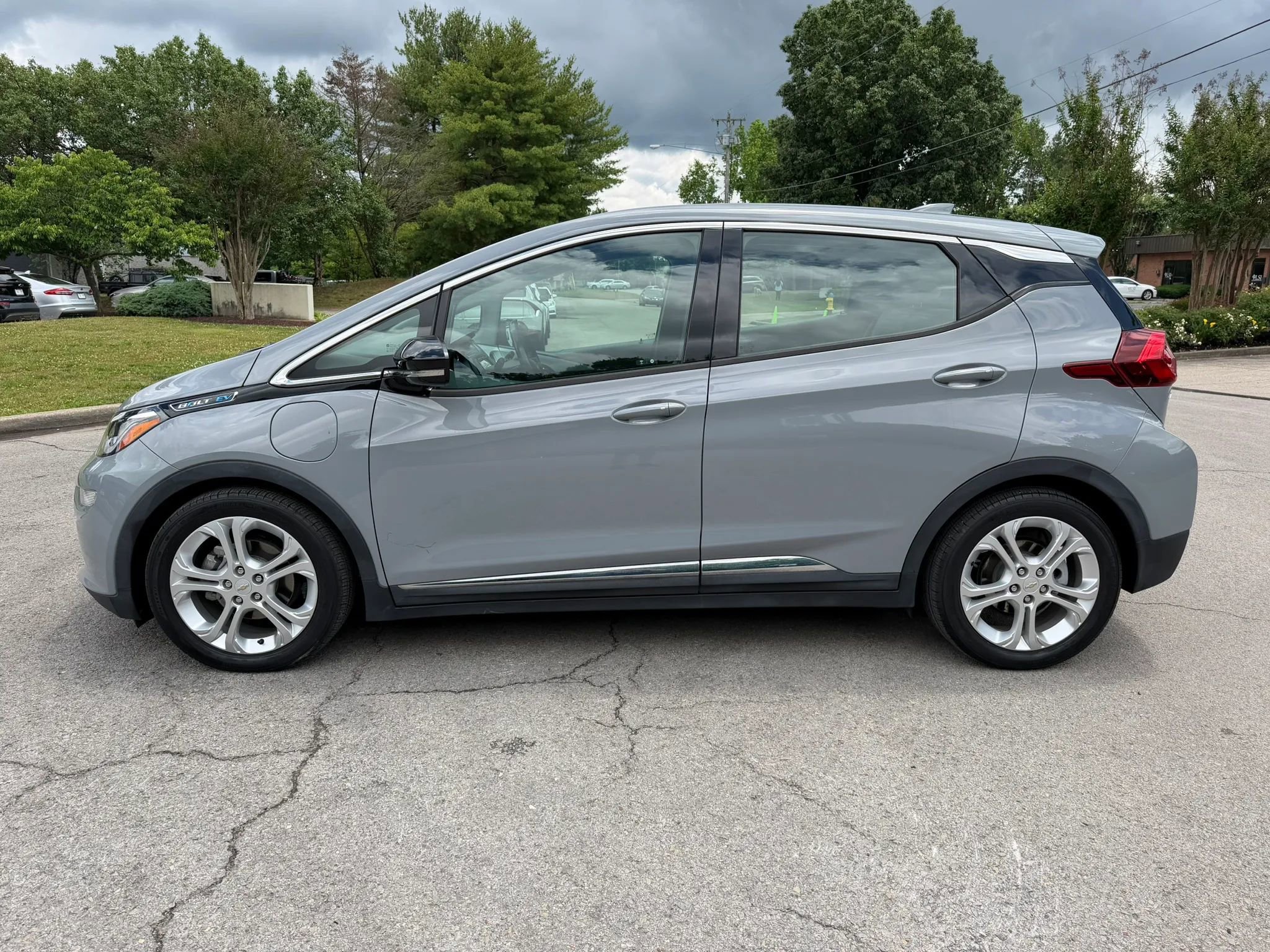 Used 2019 Chevrolet Bolt LT FWD image 7