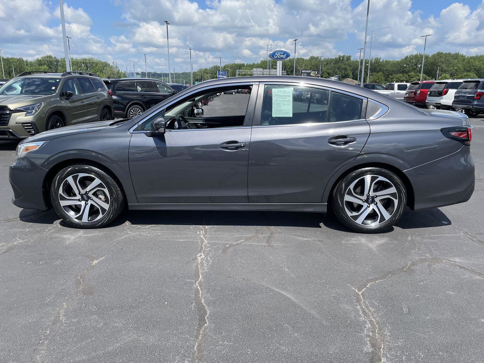 Used 2022 Subaru Legacy Limited AWD/4WD image 2