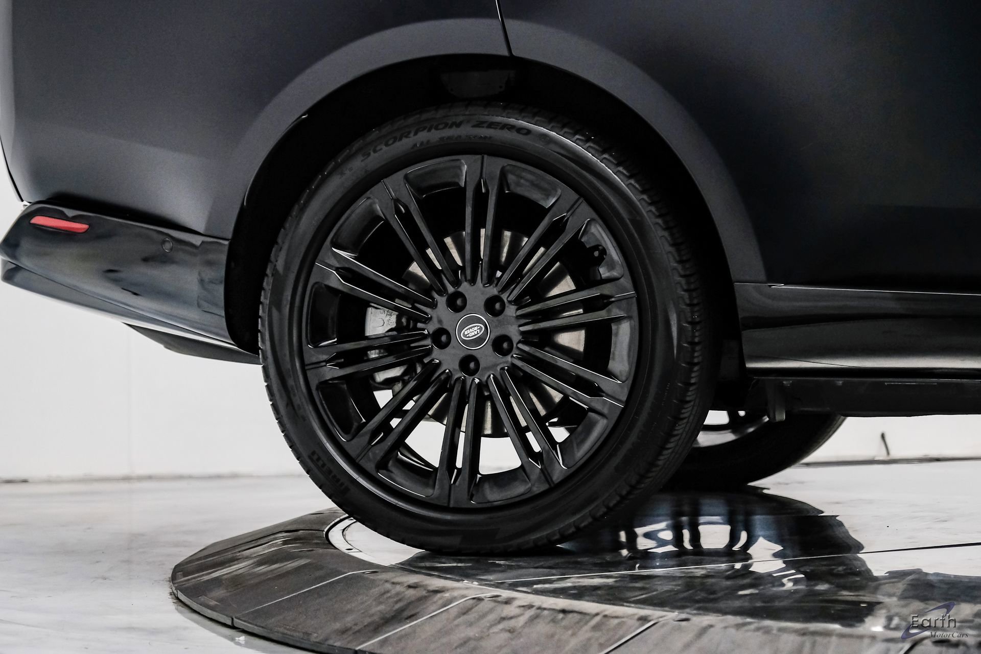 Used 2023 Land Rover Range Rover SE image 89