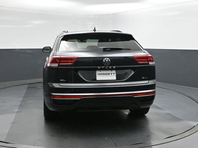 Certified 2023 Volkswagen Atlas Cross Sport SEL R-Line image 5