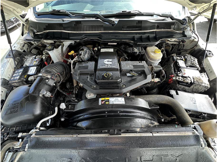 Used 2018 RAM 3500 Laramie AWD/4WD image 31