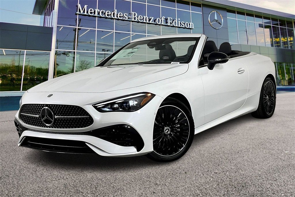 New 2026 Mercedes-Benz CLE 300 4MATIC Cabriolet image 2