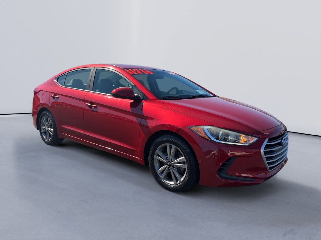 Used 2017 Hyundai Elantra SE FWD image 1