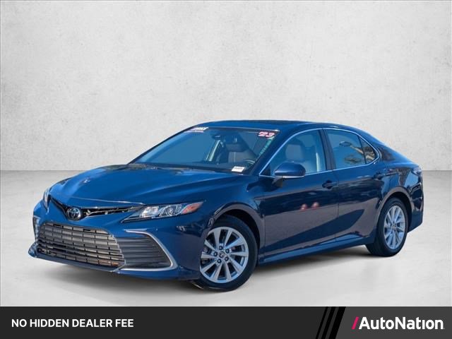 Used 2023 Toyota Camry LE w/ Convenience Package FWD image 1