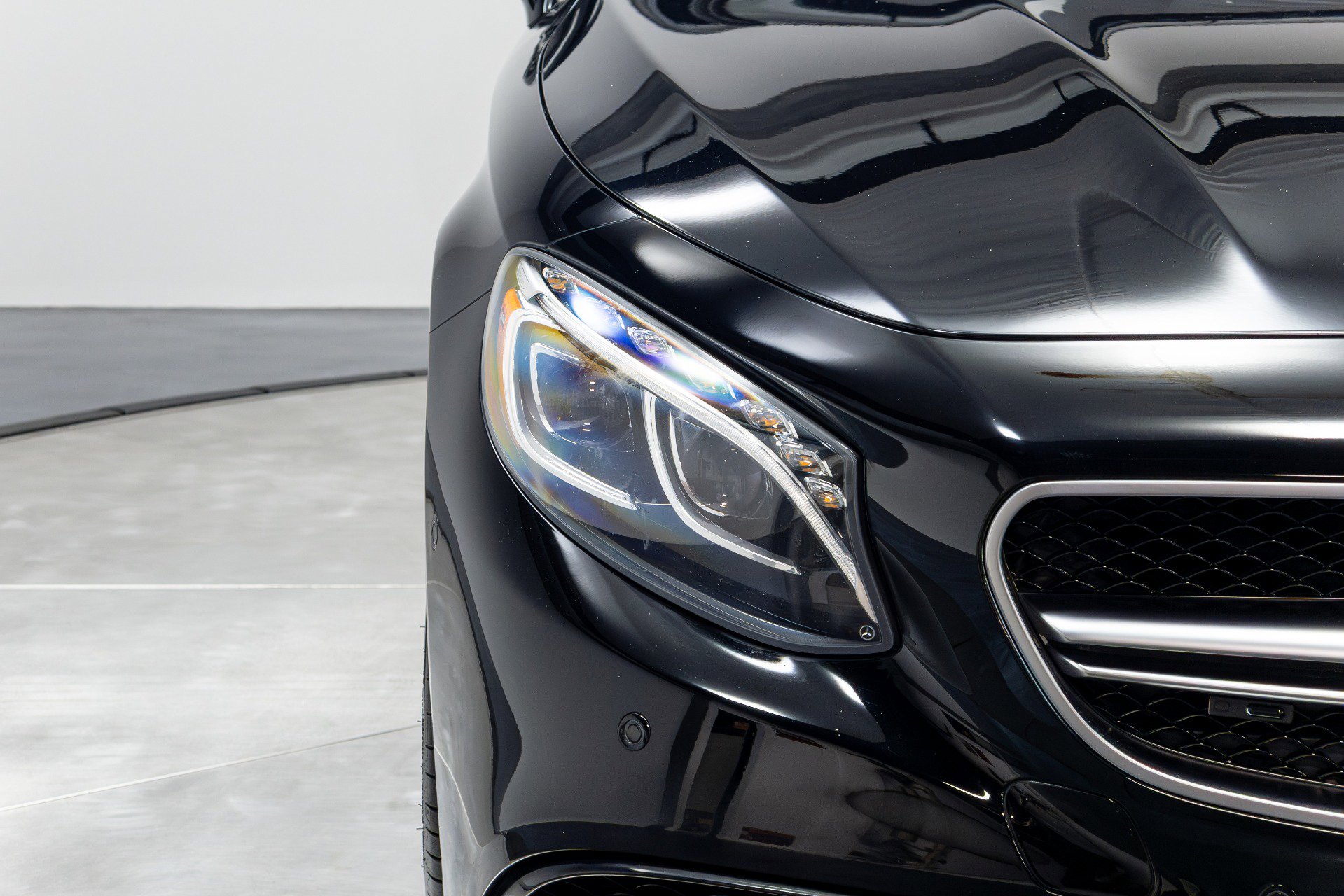 Used 2017 Mercedes-Benz S 63 AMG 4MATIC Cabriolet image 54