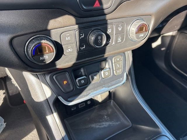 Used 2019 GMC Terrain SLT image 22