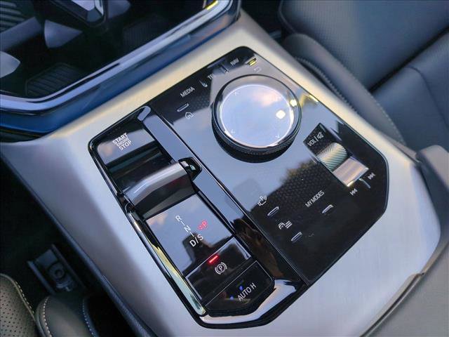 Certified 2025 BMW X3 M50 w/ Premium Package image 12