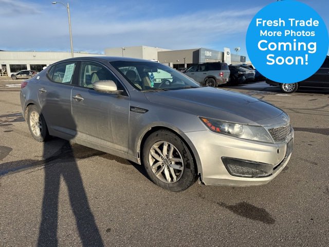 Used 2011 Kia Optima LX image 1