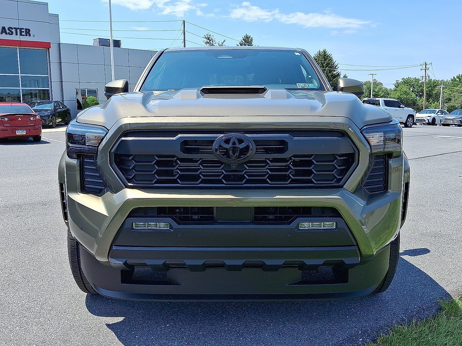 New 2026 Toyota Tacoma TRD Sport w/ TRD Sport Premium Package AWD/4WD image 2
