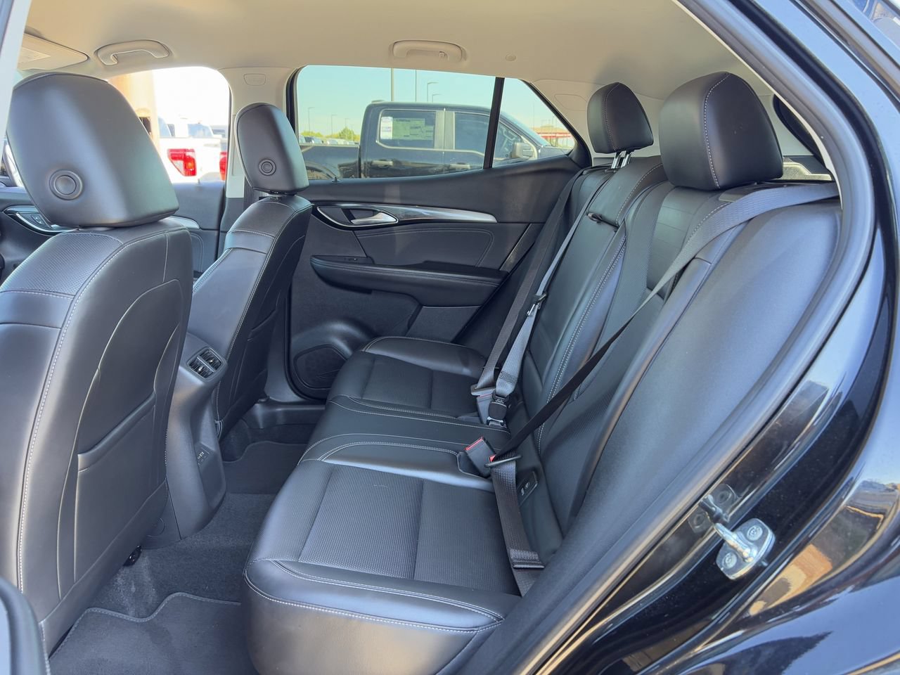 Used 2024 Buick Envision Preferred AWD/4WD image 28