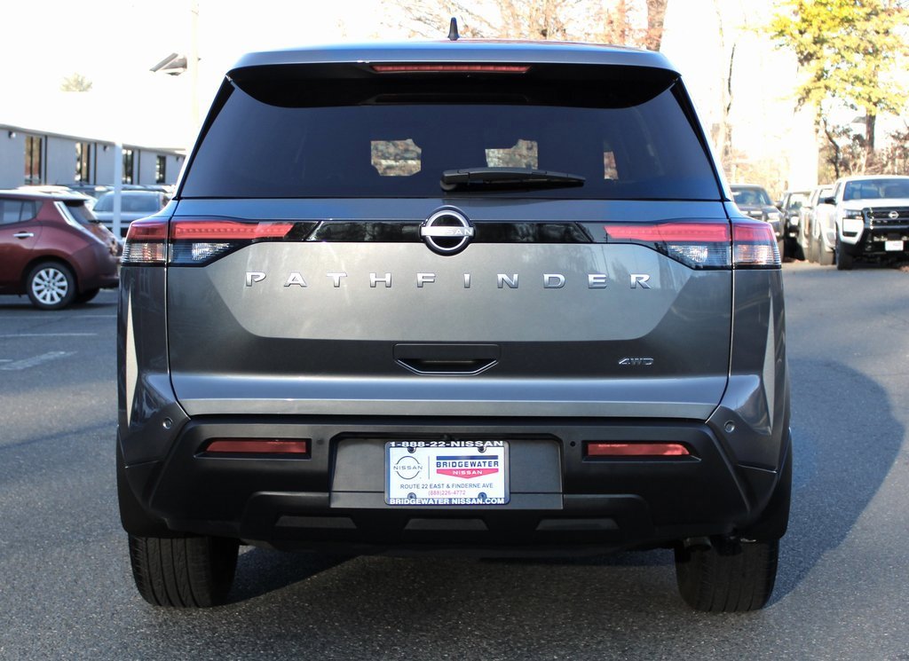 Certified 2024 Nissan Pathfinder S image 7