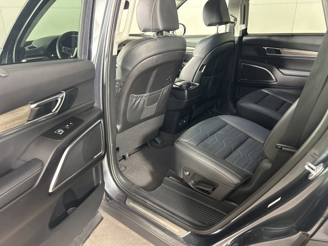 Used 2021 Kia Telluride SX w/ SX Prestige Package image 12