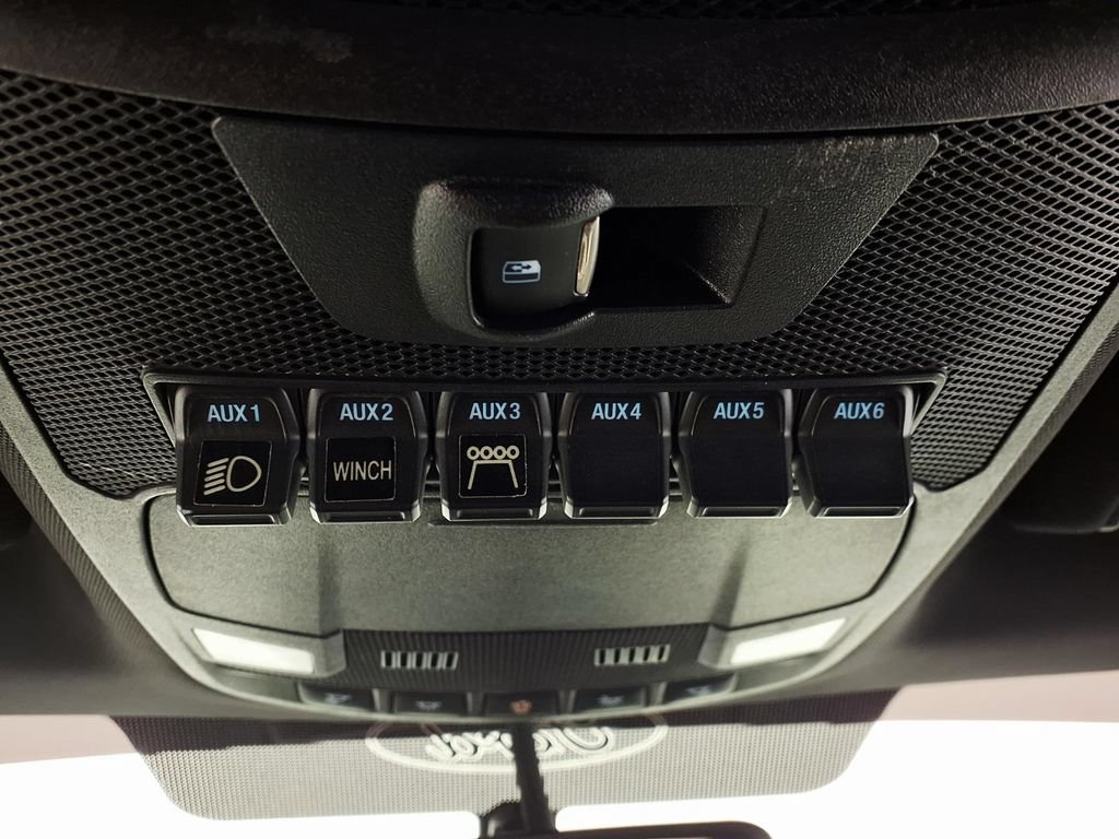 Used 2018 Ford F150 Raptor w/ Equipment Group 801A Mid AWD/4WD image 22