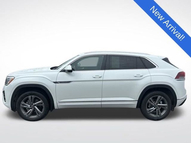 Used 2024 Volkswagen Atlas Cross Sport SEL R-Line video 4
