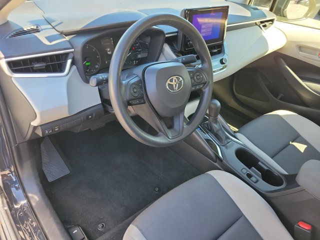 Used 2024 Toyota Corolla LE FWD image 4