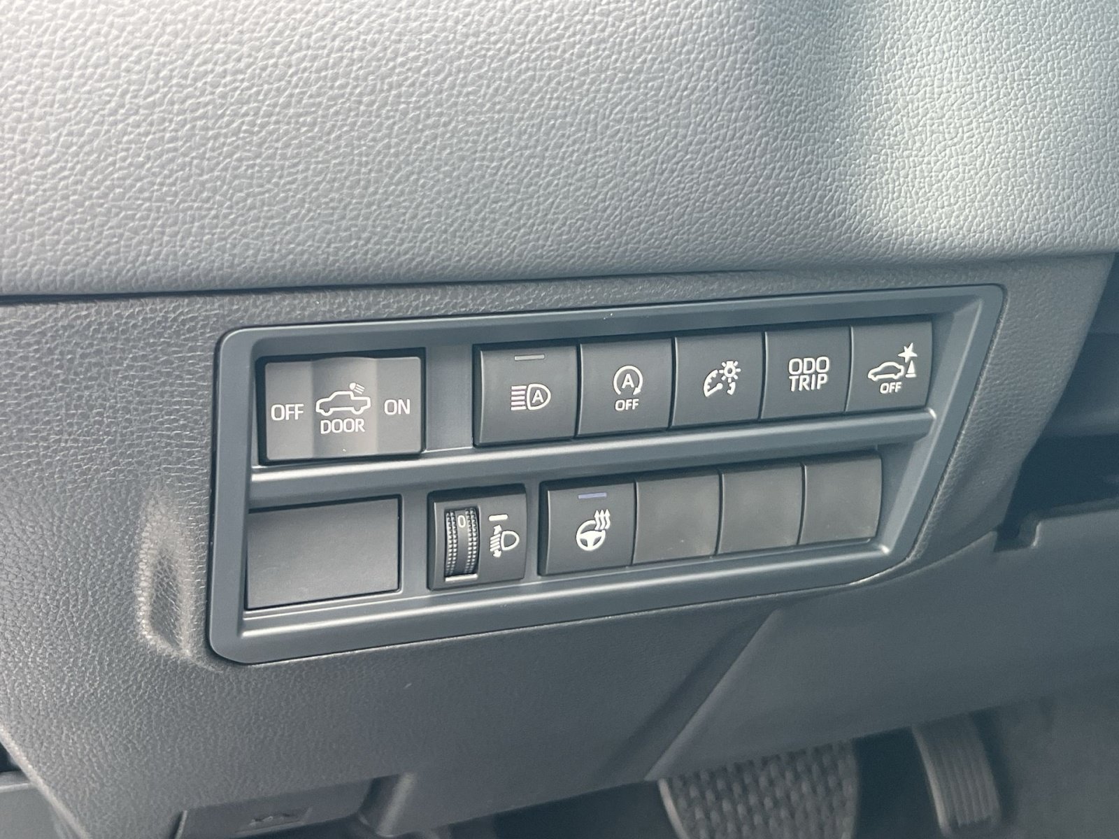 New 2026 Toyota Tundra Limited AWD/4WD image 22