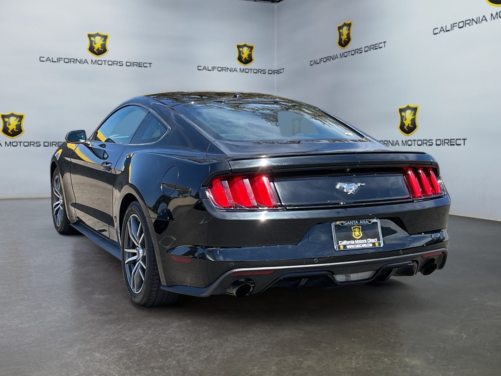 Used 2017 Ford Mustang Premium w/ Equipment Group 201A RWD image 7
