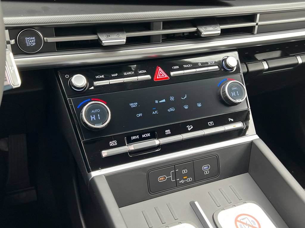New 2026 Hyundai Santa Fe SE AWD/4WD image 15