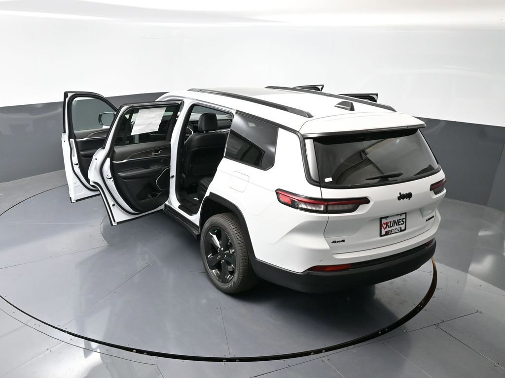 New 2025 Jeep Grand Cherokee L Limited w/ Black Appearance Package image 60