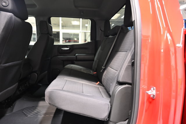 New 2026 Chevrolet Silverado 1500 Custom Trail Boss w/ Turbomax Blackout Package AWD/4WD image 14