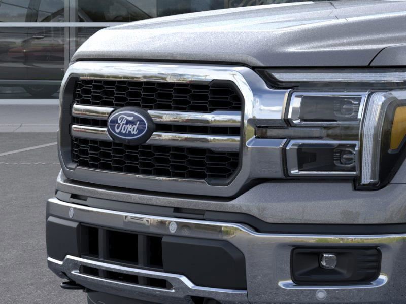 New 2025 Ford F150 Lariat w/ Equipment Group 502A High image 18