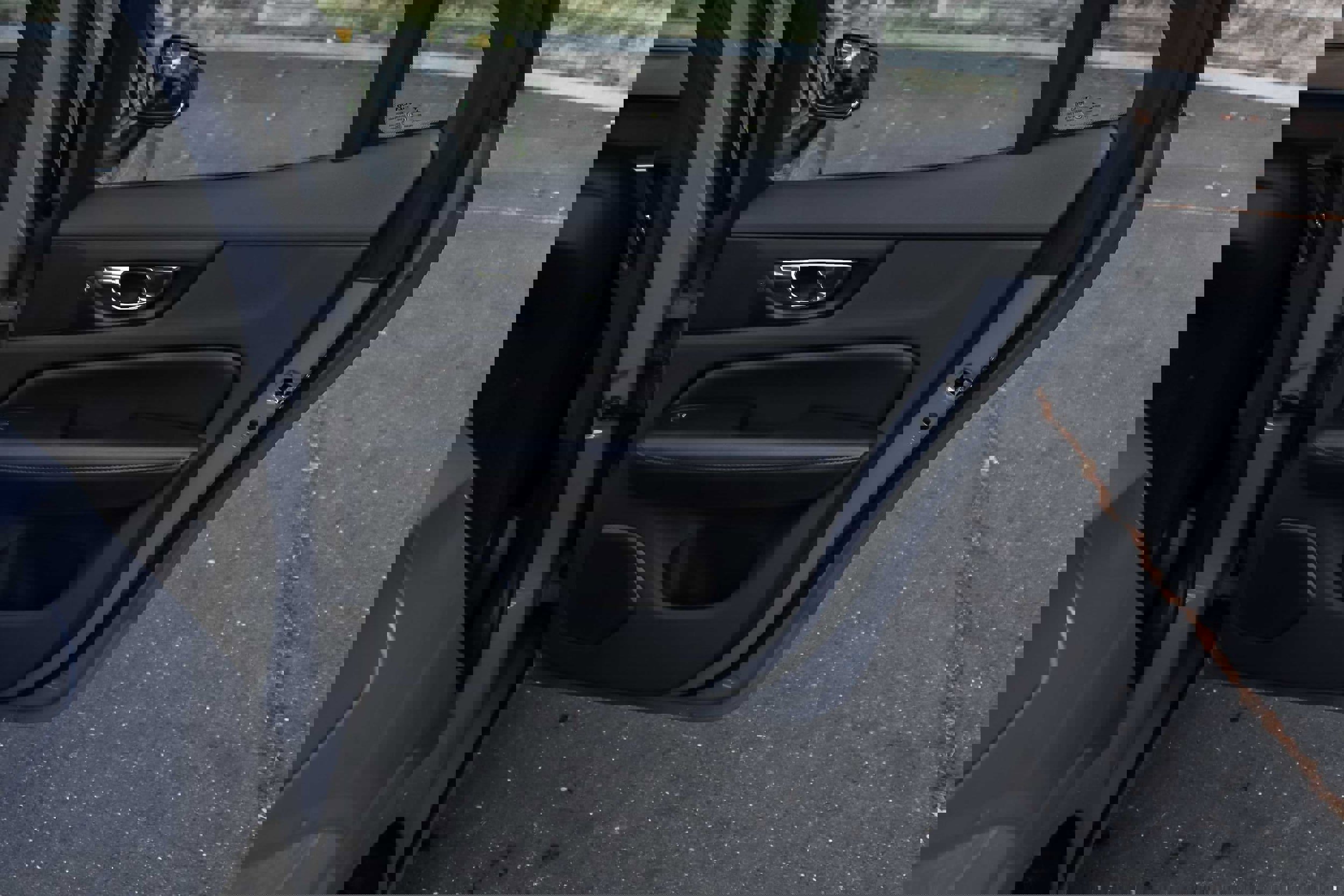 Used 2023 Volvo S60 B5 Plus w/ Climate Package image 16