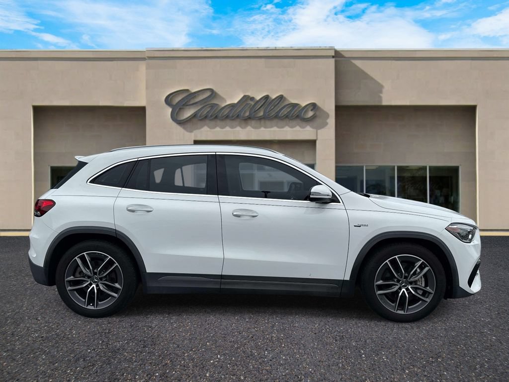 Used 2023 Mercedes-Benz GLA 35 AMG 4MATIC image 2