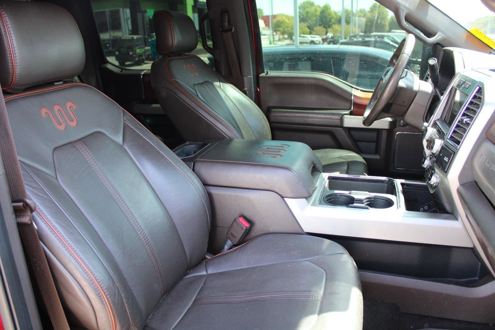 Used 2017 Ford F250 King Ranch w/ FX4 Off-Road Package image 4