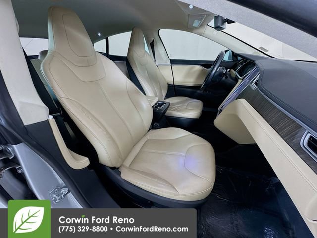 Used 2014 Tesla Model S Base image 28