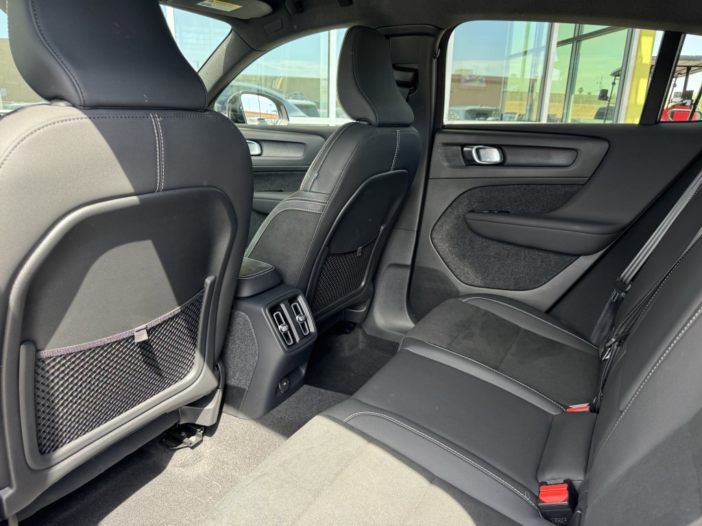 Used 2023 Volvo C40 P8 Recharge Plus w/ Protection Package Premier image 33
