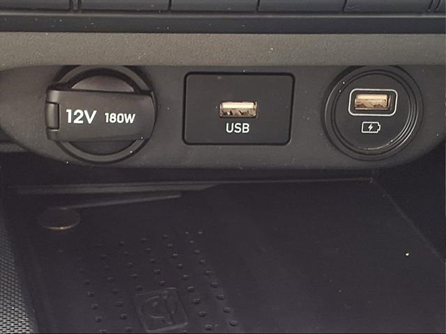 Certified 2023 Hyundai Elantra SEL w/ Convenience Package image 18