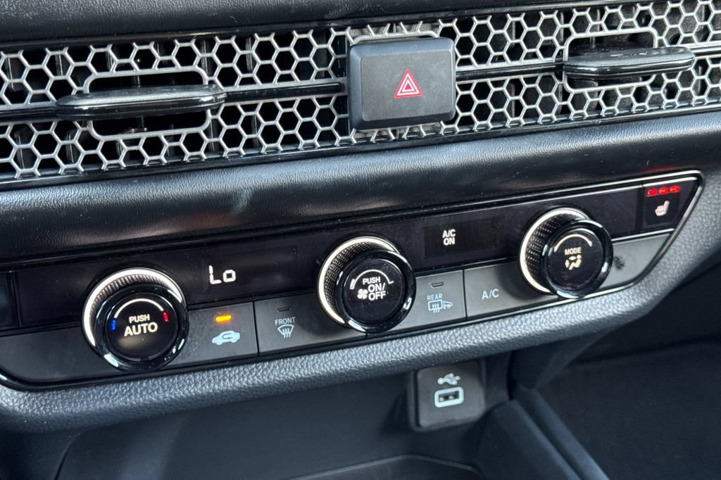 Certified 2025 Honda HR-V Sport image 25