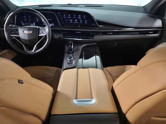 Certified 2024 Cadillac Escalade Sport w/ LPO, ONYX Package image 17