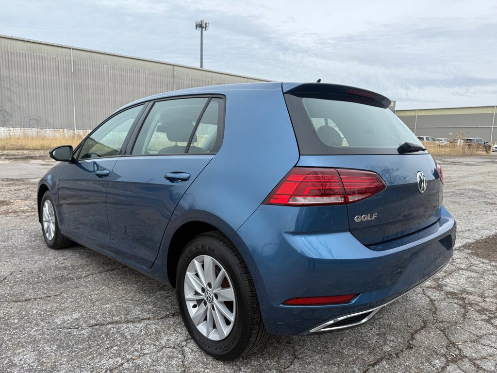 Used 2018 Volkswagen Golf S FWD image 5