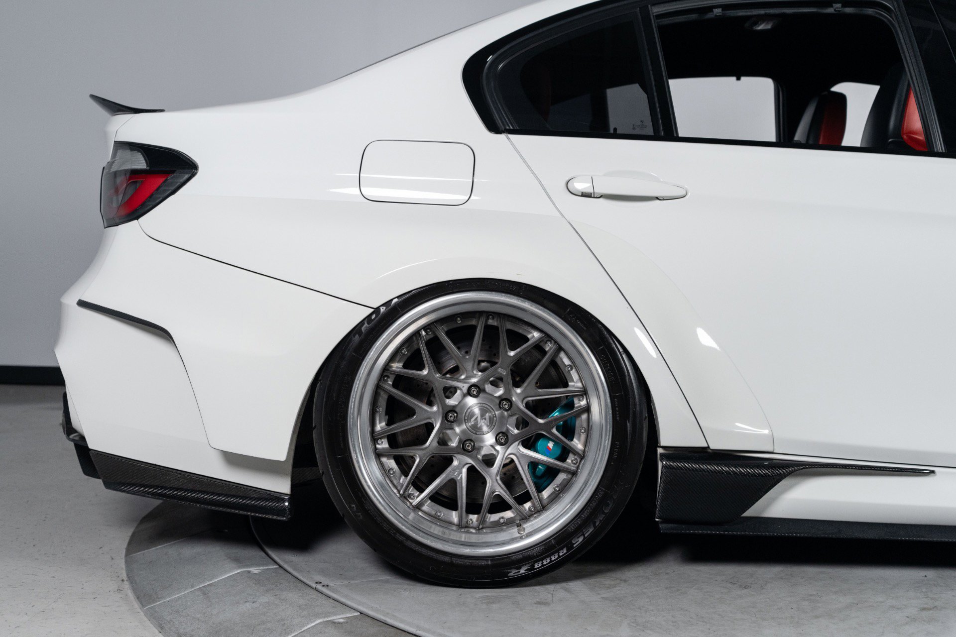 Used 2015 BMW M3 RWD image 25