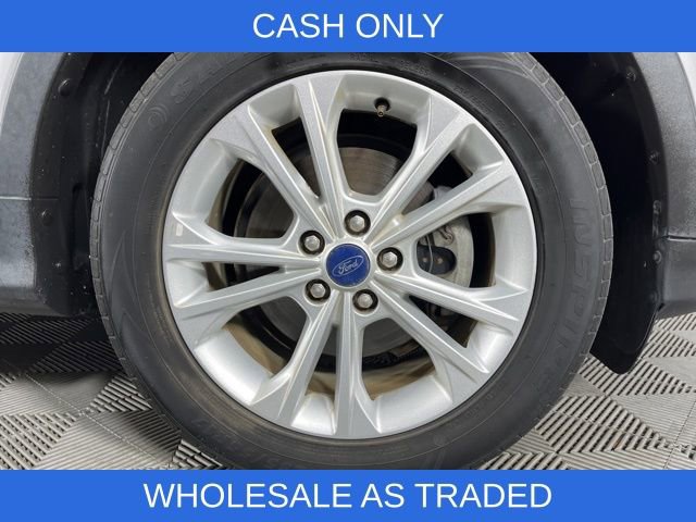 Used 2018 Ford Escape SE image 12