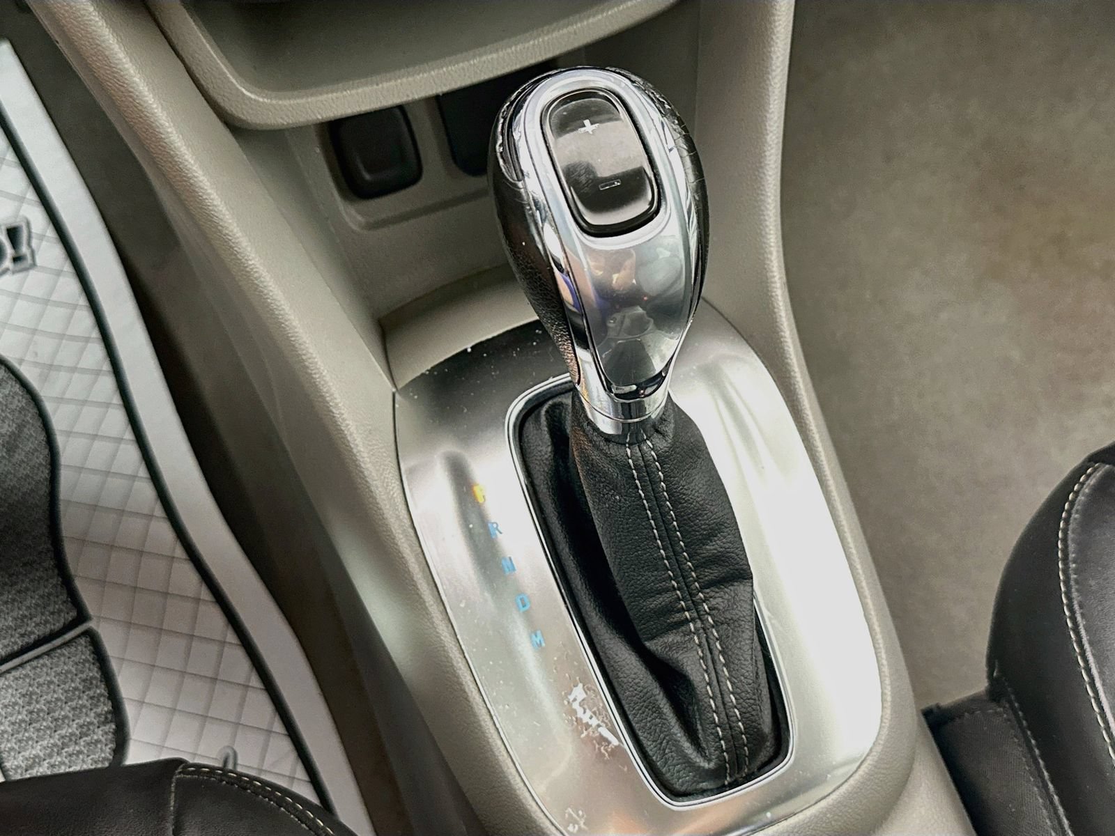 Used 2015 Buick Encore Leather FWD image 17