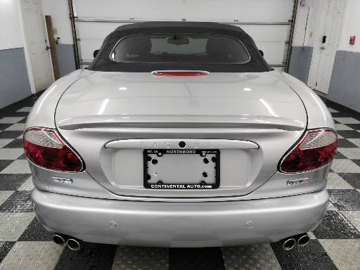 Used 2005 Jaguar XK8 Convertible RWD image 40