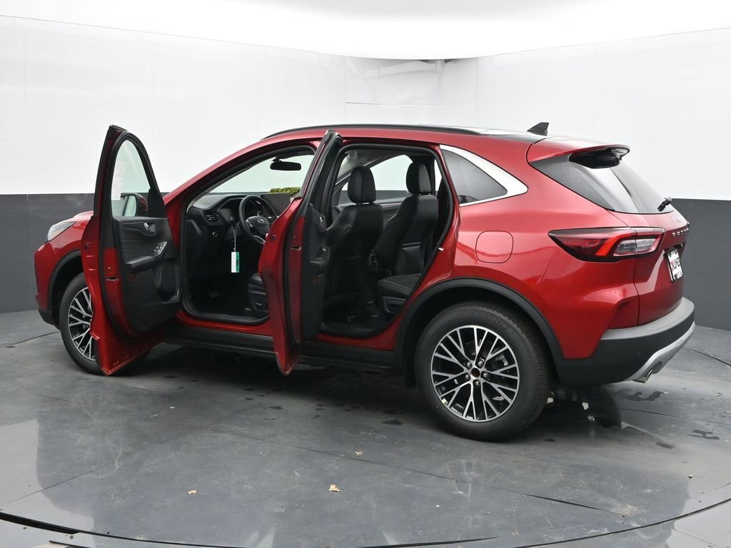 New 2026 Ford Escape SE FWD image 57