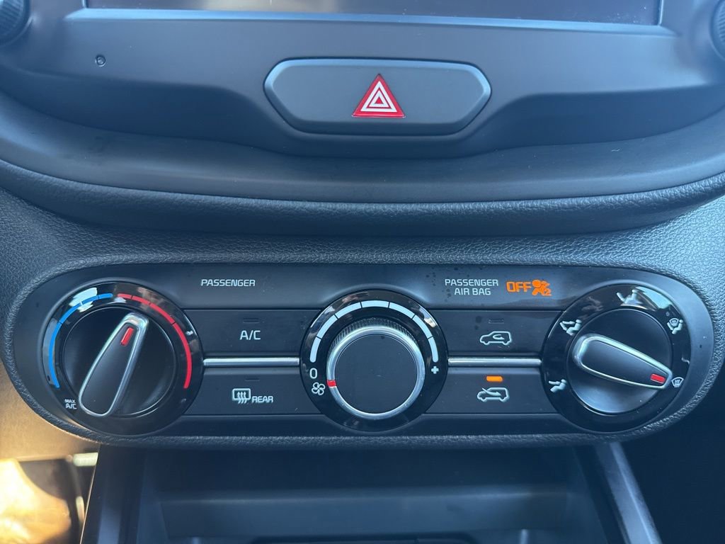 Used 2024 Kia Soul LX w/ Option Group 015 image 18