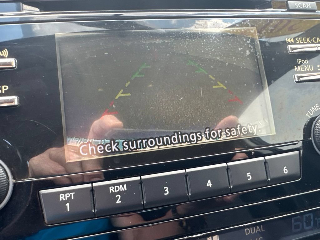 Used 2017 Nissan Rogue Sport SV FWD image 21