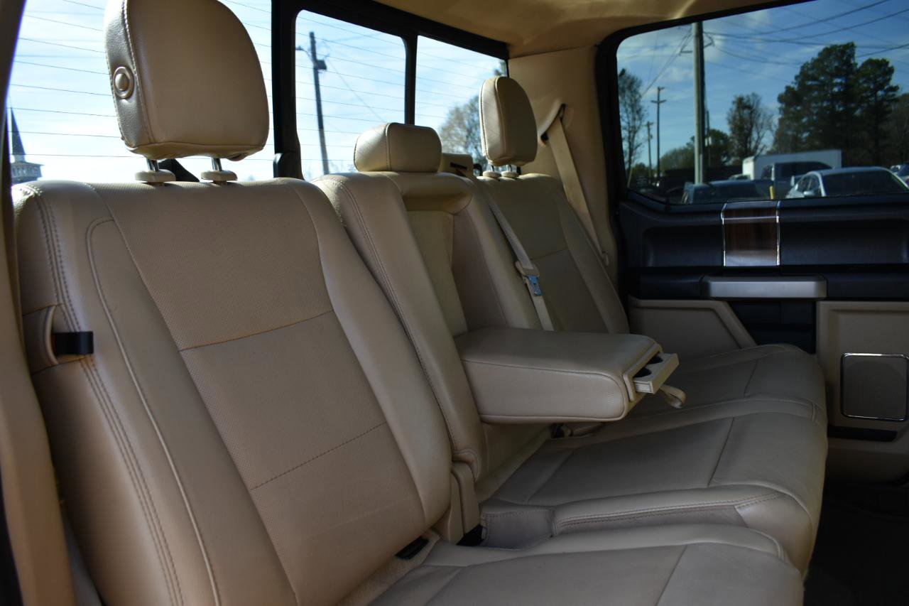 Used 2015 Ford F150 Lariat w/ Equipment Group 502A Luxury AWD/4WD image 29