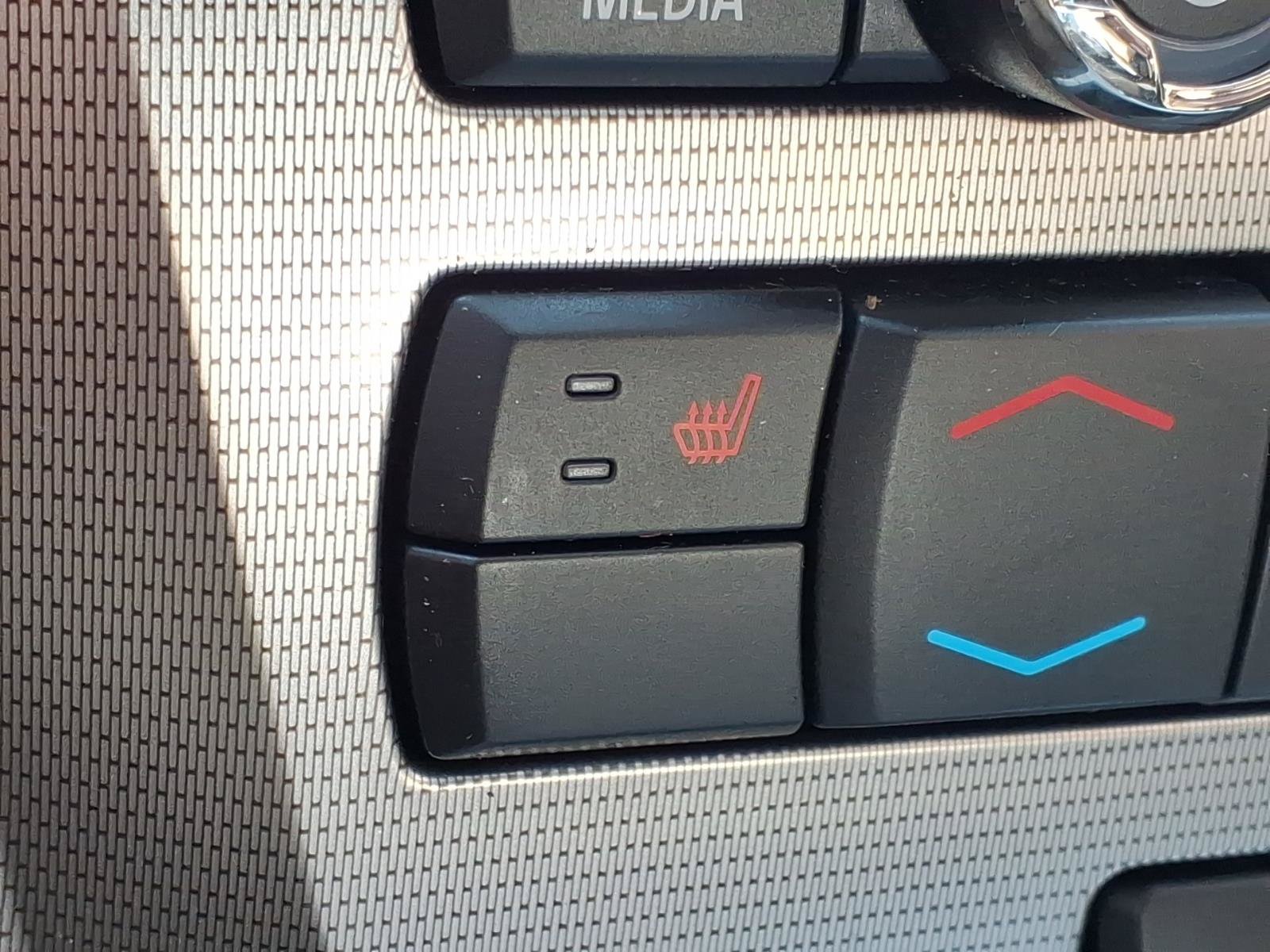 Used 2010 Mercury Milan Premier FWD image 10