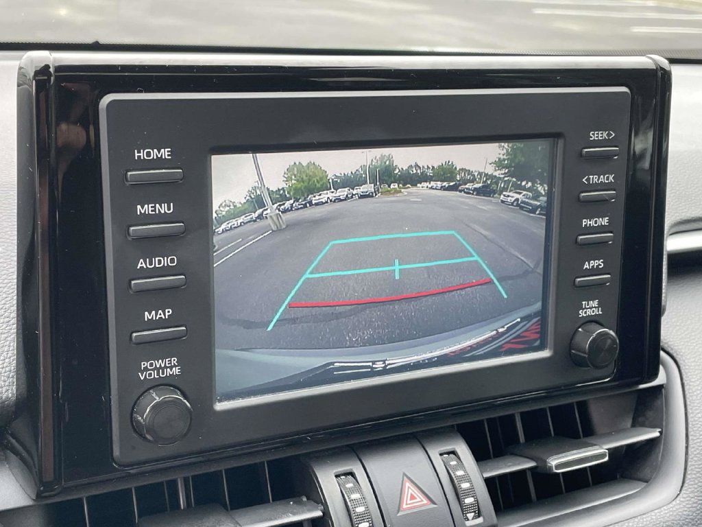 Used 2019 Toyota RAV4 XLE Premium w/ Cold Weather Package FWD image 32