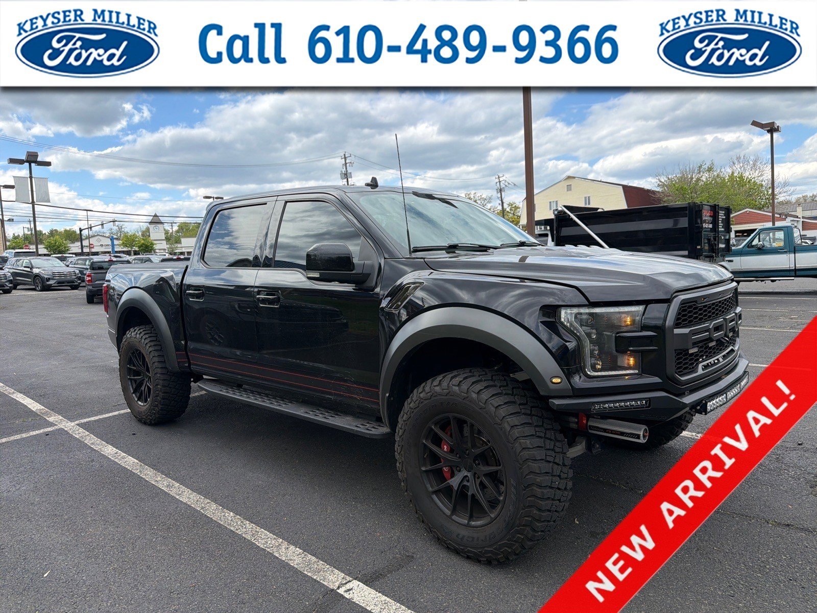 Used 2019 Ford F150 Raptor w/ Equipment Group 802A Luxury AWD/4WD image 1