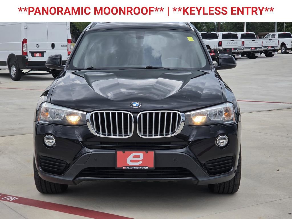 Used 2017 BMW X3 sDrive28i RWD image 2